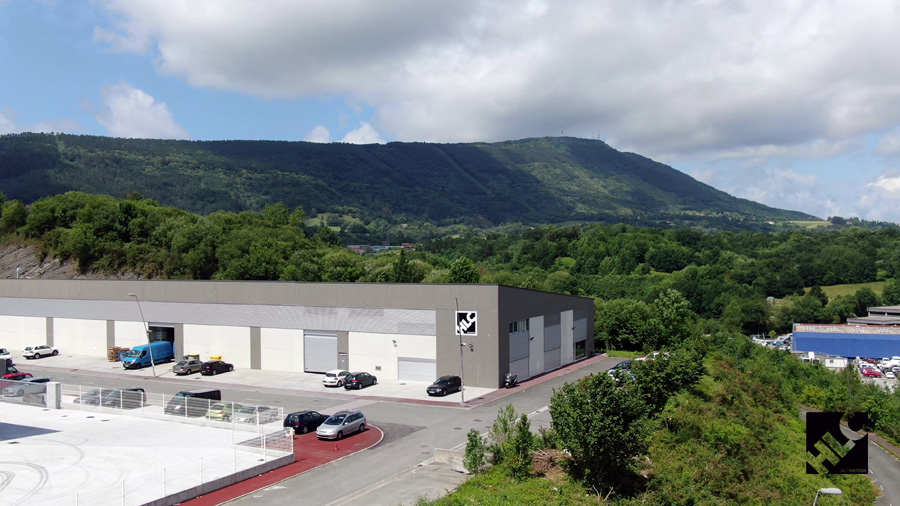 THE ONSET OF HLC DISTRIBUTION